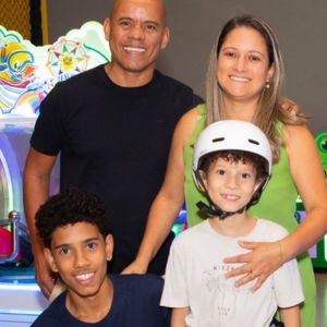 Karine, mãe do Eduardo e do Bernardo